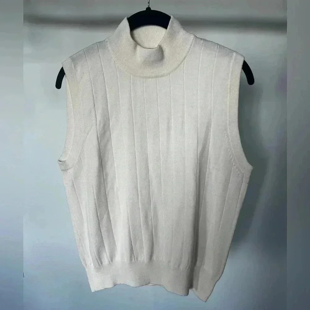 Harvé Benard Wool Blend Sweater Vest